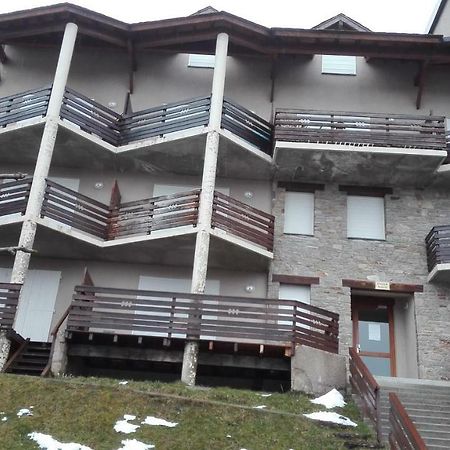 Charmant T2 Avec Cabine Fermee Et Terrasse Angles Zewnętrze zdjęcie